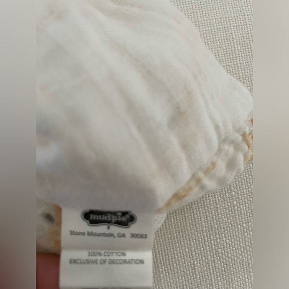 🦒 👶🏻 CUTEST baby romper with giraffe print by Mud Pie in size 0-3 months! - Picture 7 of 7